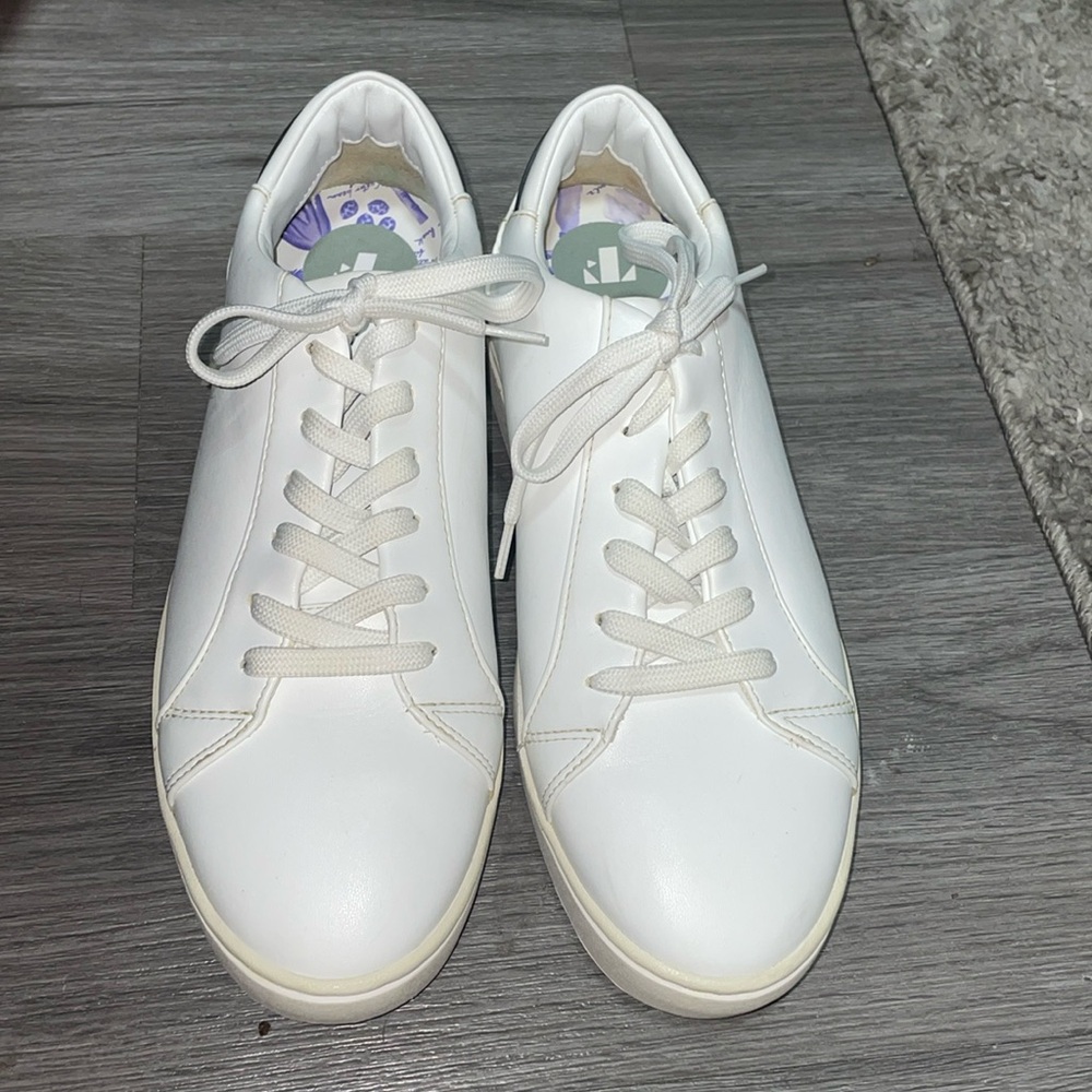 THOUSAND FELL Women’s White Black Accent Vegan Court Shoes W8 EUC